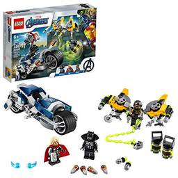 Kit de Construção LEGO Marvel Avengers Ataque da Speeder Bike 76142 (226 peças)
