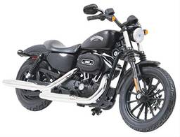 2014 Harley Davidson Sportster Iron 883 Motorcycle Model 1/12 by Maisto